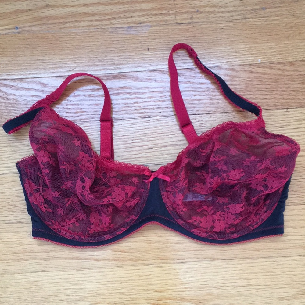 b.tempt’d lace bra 34DD